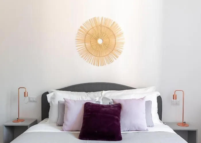 Daire Iflat Colorful And Bright In Monti Roma