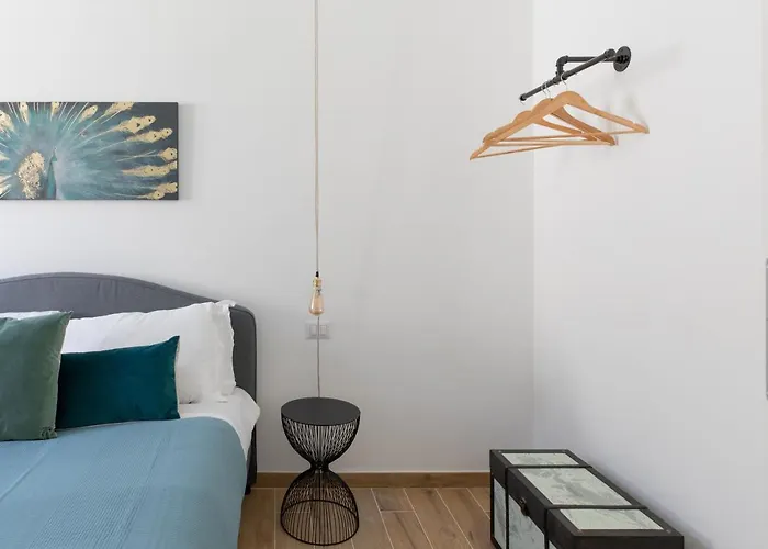 Iflat Colorful And Bright In Monti